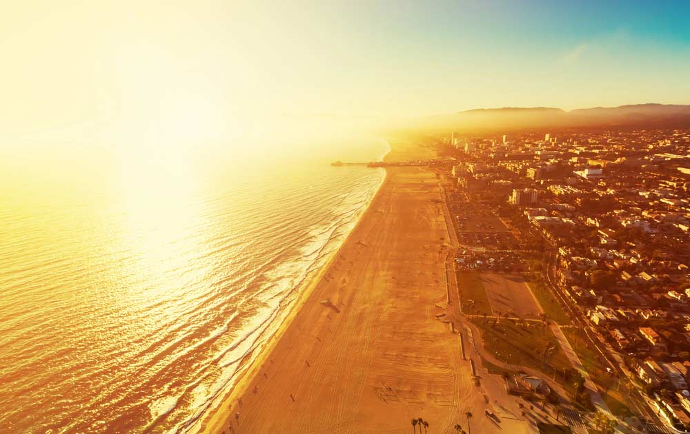Santa Monica Pie (depositphotos.com)